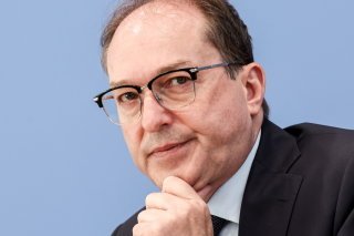 "Nous devons approfondir notre soutien à Israël", a déclaré M. Dobrindt (archives). KEYSTONE/EPA/FILIP SINGER